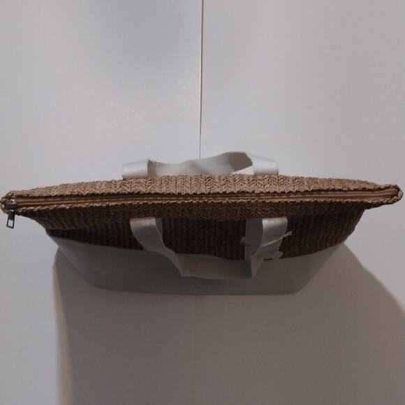 Show Me Your MuMu SunSeeke Large Tote - Picture 5 of 7